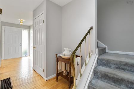 79 FORESTSIDE CRESCENT, Halifax, Nova Scotia B3M 1M5, Canada
