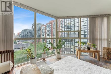 701 KING STREET WEST, Toronto (niagara), Ontario M5V 2W7, Canada