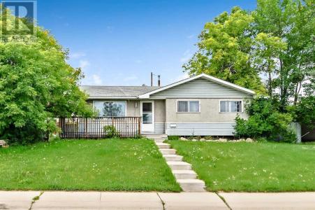 3403 73 STREET NORTHWEST, Calgary, ألبرتا T3B 2L5, كندا