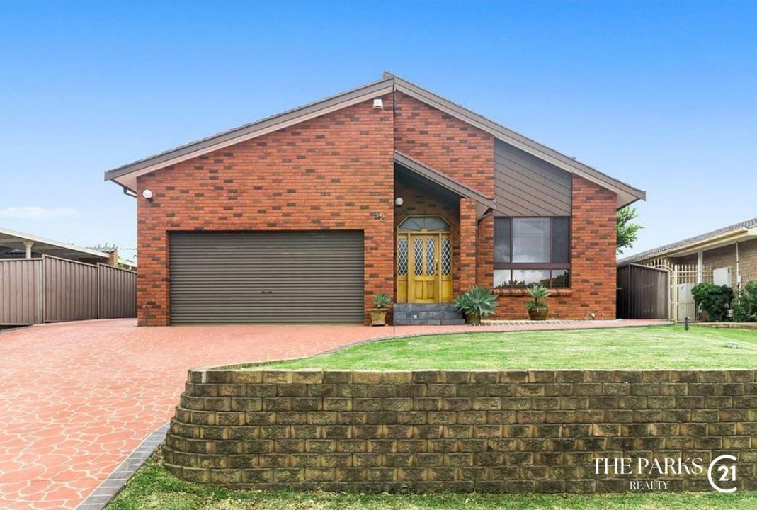 32 Province Street, Abbotsbury, NSW 2176, Austrália