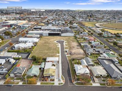 2-12 Higgs Court, Devonport, TAS 7310, Australie