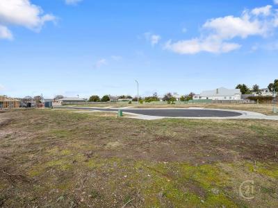 2-12 Higgs Court, Devonport, TAS 7310, Australia