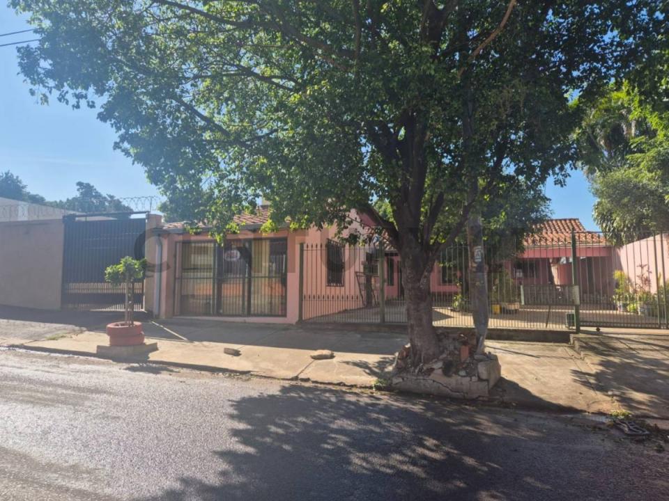 cristòbal colòn 658, Lambaré, 中央 00001, 巴拉圭