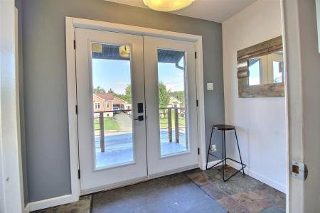 80  Av. Victor, Rouyn-Noranda, Quebec J0Z 1Y1, Canada