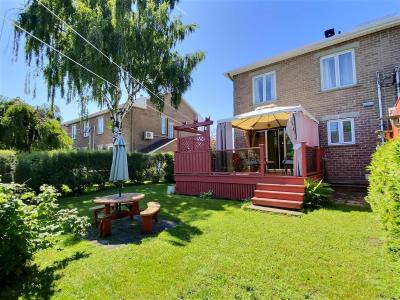 7 Rue des Tulipes, Rivière-du-Loup, Québec G5R 4Y4, Canada