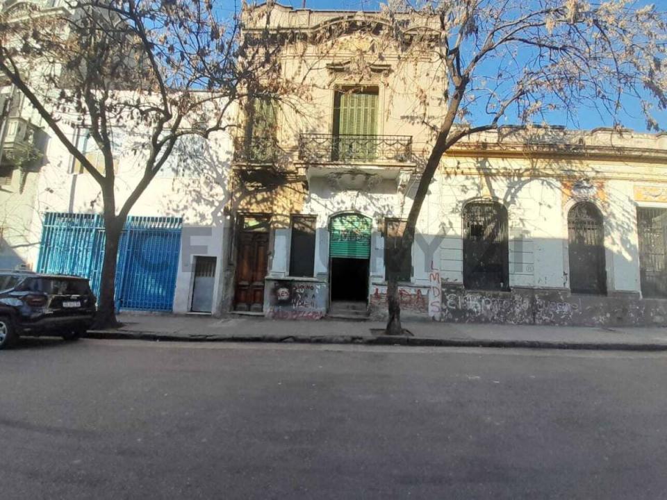 Constitución, Capital Federal 1135, 阿根廷