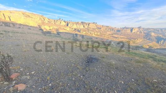 Ex Fundo San Carlos, Urbanizacion La Suiza IV, Manzano I, Lote 13, Calle S/N S/N, La Paz, La Paz 00001, Bolivia