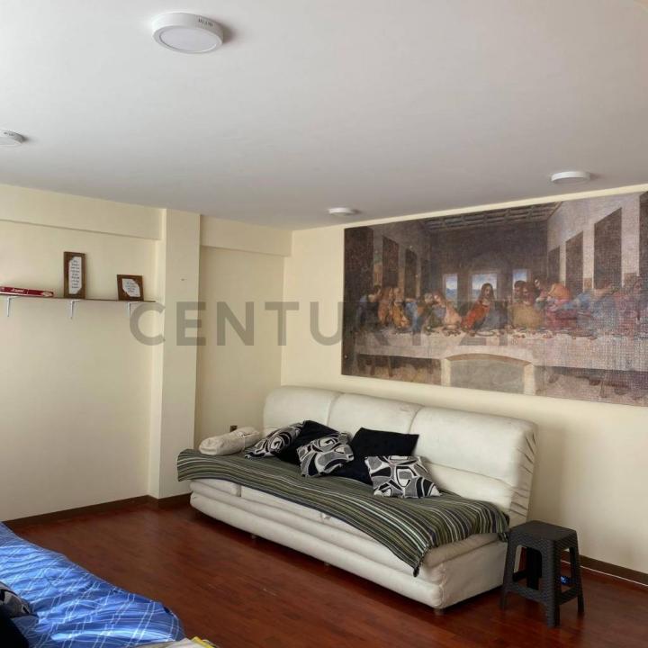 Av. Costanera N°4 Edificio Jardín de Irpavi 60, Irpavi, La Paz 0000, Bolivia