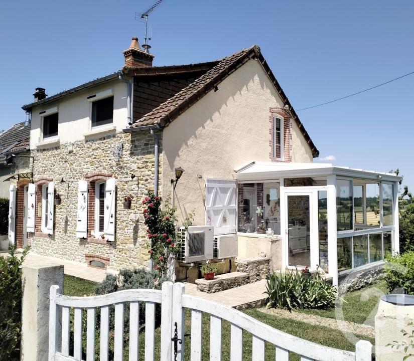 Montapas, Bourgogne 58110, France