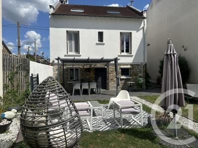 Juvisy Sur Orge, Île-de-France 91260, アキタン