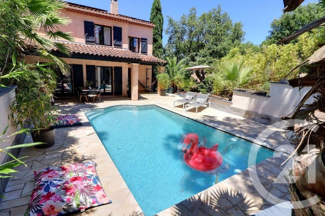 Frejus, Provence-Alpes-Côte D'Azur 83600, アキタン