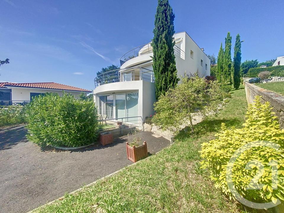 Perignat Sur Allier, 奥弗涅 63800, 法国