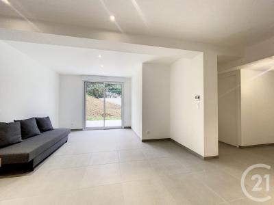 St Cyr Sur Loire, Centro 37540, França