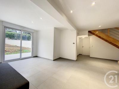 St Cyr Sur Loire, Centro 37540, França