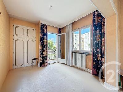 Colombes, Île-de-France 92700, France