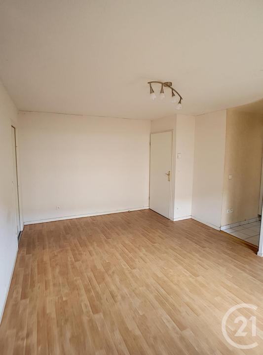 Drancy, Île-de-France 93700, França