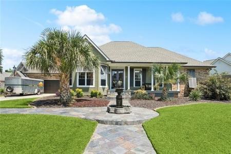8 OAK TREE Drive, Slidell, Louisiana 70458, USA