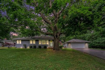 1702 Harvey Avenue, Kalamazoo, מישיגן 49006, ארצות הברית של אמריקה