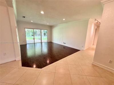 18421 SW 86th Ct, Cutler Bay, Florida 33157, Estados Unidos