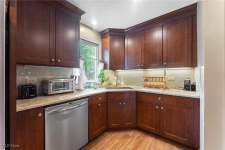 4295 Maureen Drive, Austintown, Ohio 44511