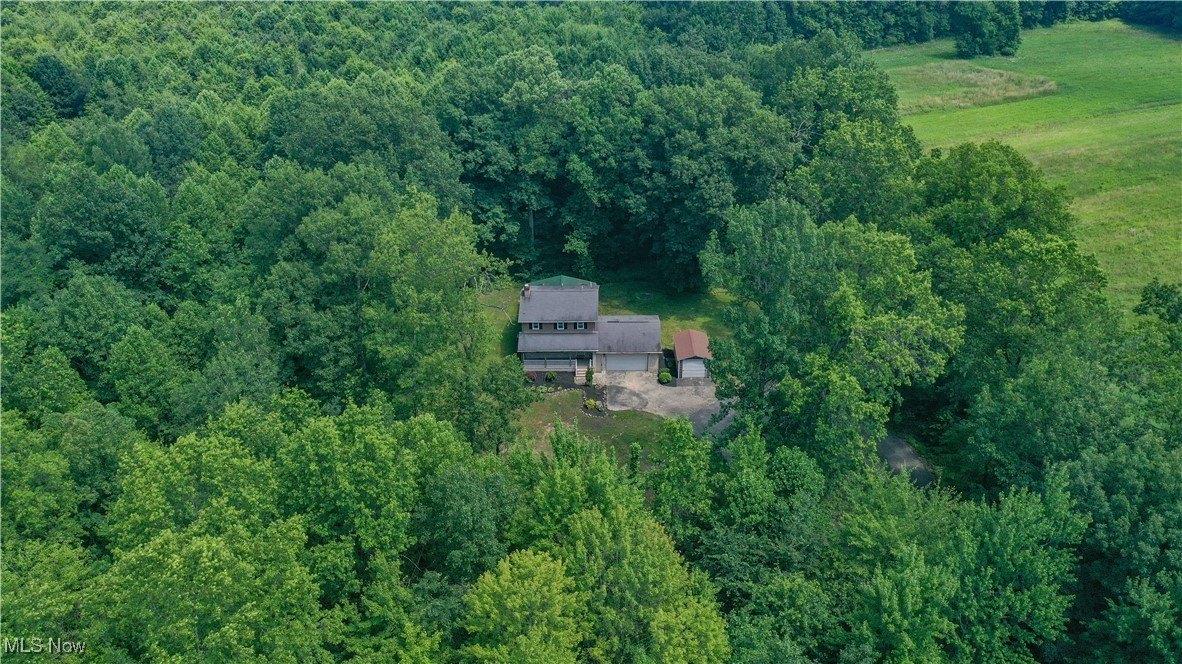 6952 New Castle Road, Lowellville, Ohio 44436