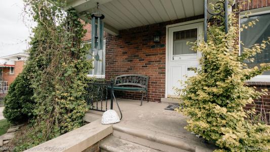 15261 Demean Avenue, Allen Park, Michigan 48101, Stati Uniti