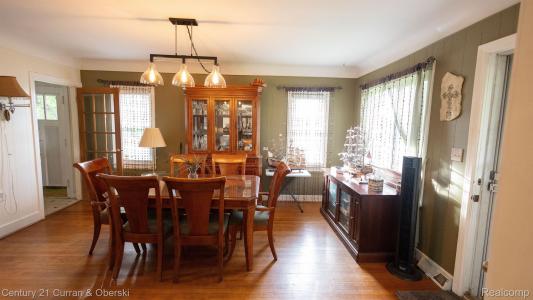 15261 Demean Avenue, Allen Park, Michigan 48101, Stati Uniti