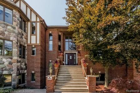 31085 Estate Woods Court, Farmington Hills, ミシガン 48331, アメリカ合衆国