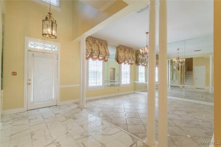 1609 Wentworth Drive, Montgomery, Alabama 36106, USA