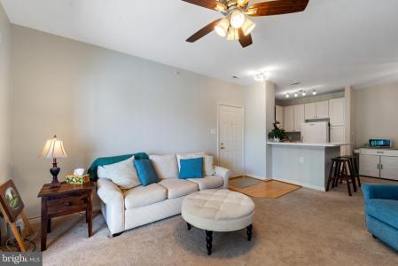 12016 Amber Ridge Circle , A-304, Germantown, Maryland 20876, États-Unis