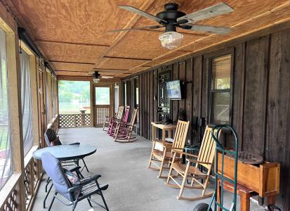 858 N Riverview Lane, Mountain View, Arkansas 72560, Estados Unidos