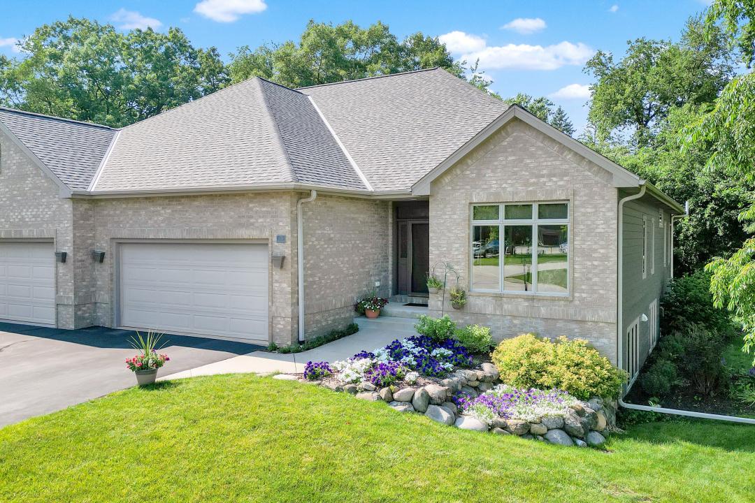 309 Benton Ct, Wales, Wisconsin 53183