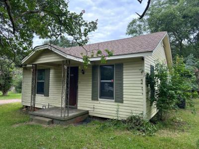 615 Millville Dr, Henderson, Texas 75652