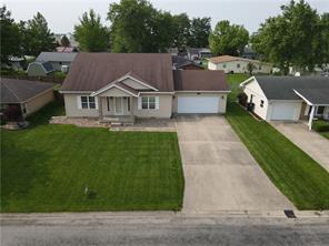 107 W. Edgewood Ave, Effingham, Illinois 62401