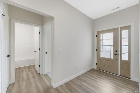 8245 Caverango Boulevard, Fort Wayne, Indiana 46815, USA