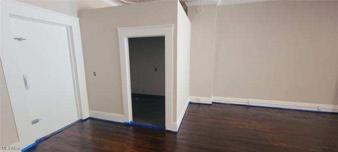 5017 Detroit Avenue, Cleveland, Ohio 44102, USA