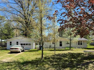 1654 Opland, Gladwin, 密西根州 48624, 美國