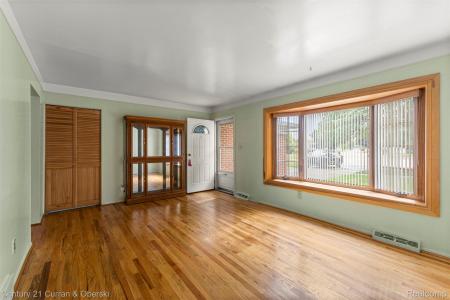11164 Kennebec Avenue, Allen Park, Michigan 48101, États-Unis
