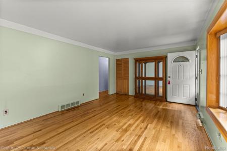 11164 Kennebec Avenue, Allen Park, Michigan 48101, États-Unis