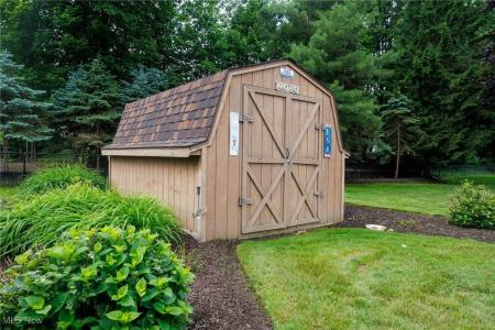 8016 Meloria Lane, Mentor, Ohio 44060, Estados Unidos