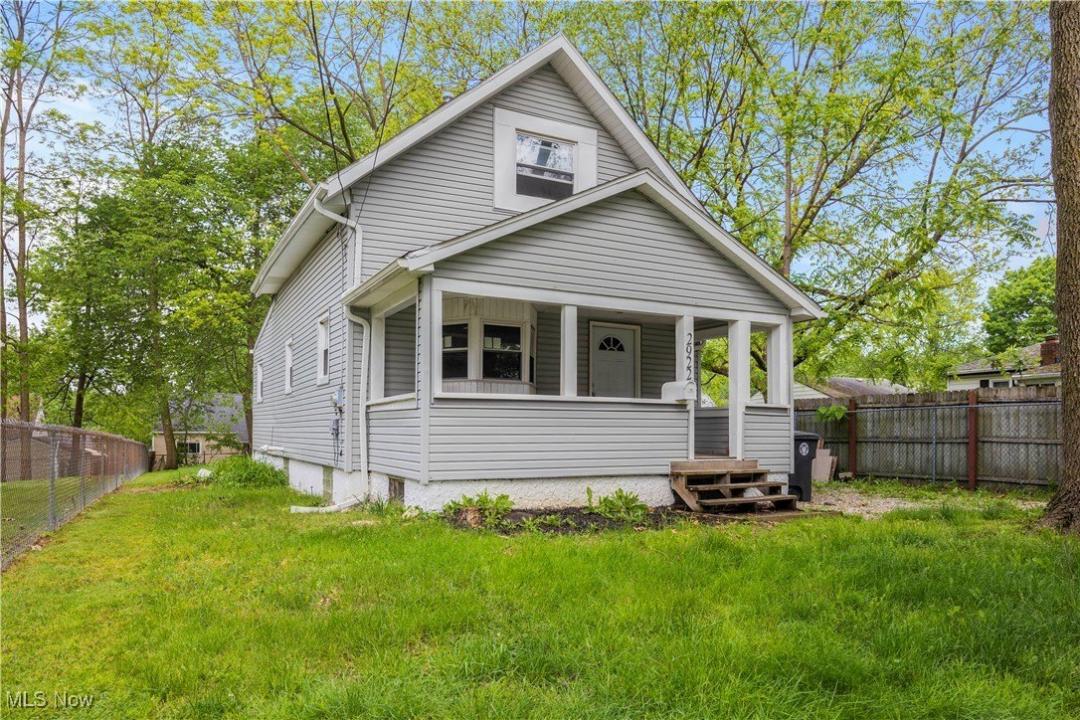 2922 Cory Avenue, Akron, Ohio 44314, Amerika Birleşik Devletleri