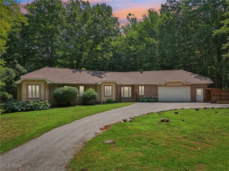 5643 Chapin Road, Madison, Ohio 44057, USA