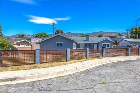 1374 Bernard Ct, San Bernardino, Kaliforniya 92404, Amerika Birleşik Devletleri