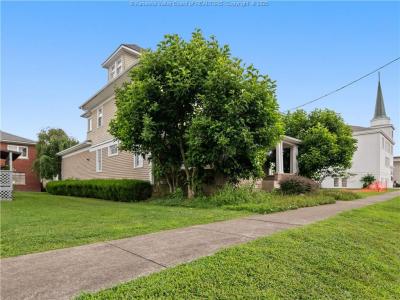 207 North St., Ripley, WV 25271, USA