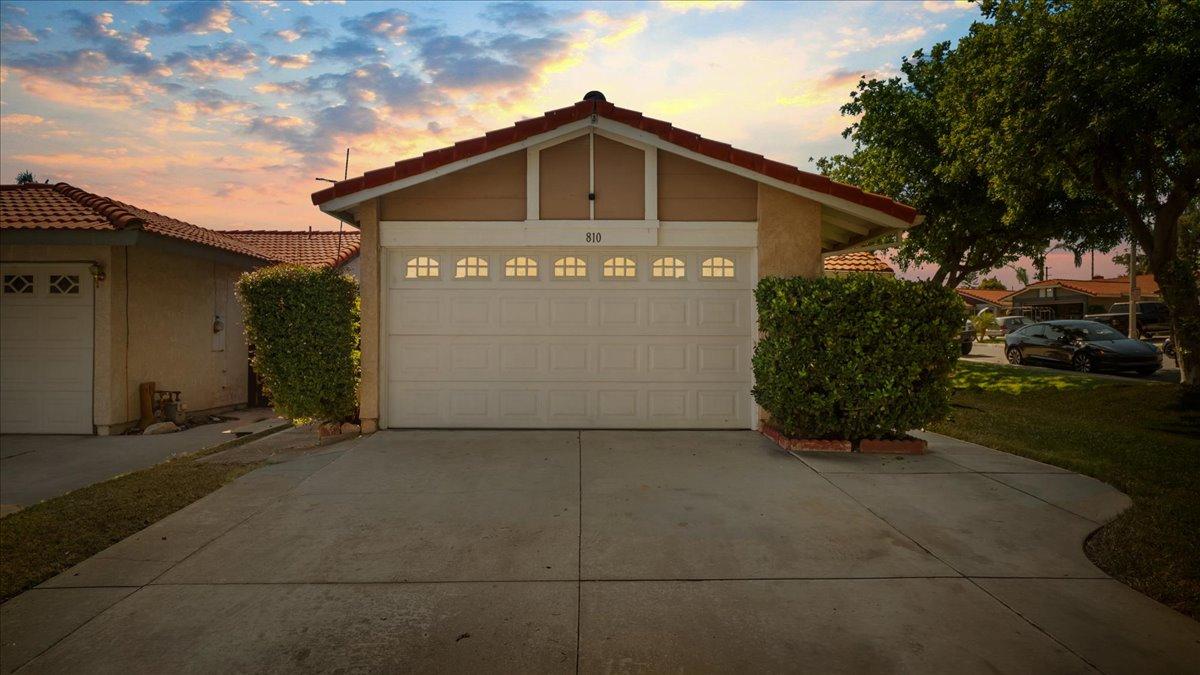 810 Santa Fe Lane, Colton, California 92324