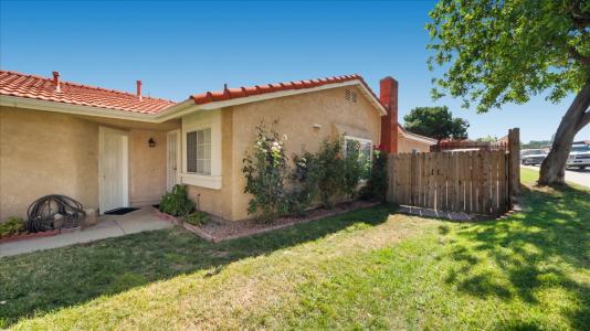 810 Santa Fe Lane, Colton, California 92324
