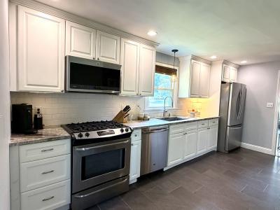 82 Westbrook Rd, Southington, 康乃迪克州 06479, 美國