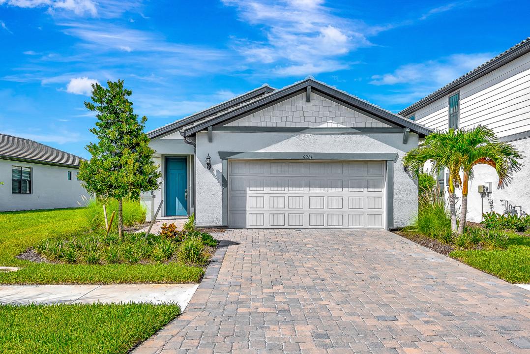 6221 Fish Eagle Ct, Nokomis, Florida 34275, USA