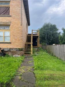 214 E Fairview Ave, Connellsville, Pennsylvania 15425