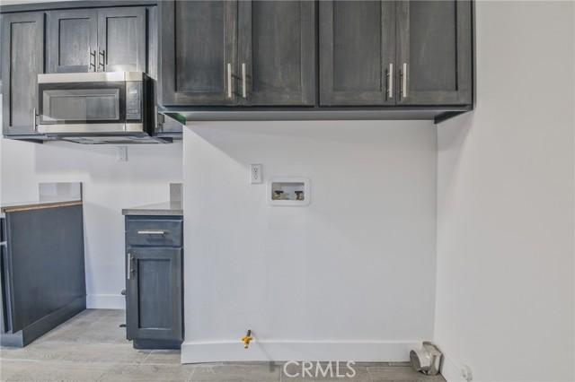 9218 Hooper Avenue, Los Angeles, Kaliforniya 90002, Amerika Birleşik Devletleri